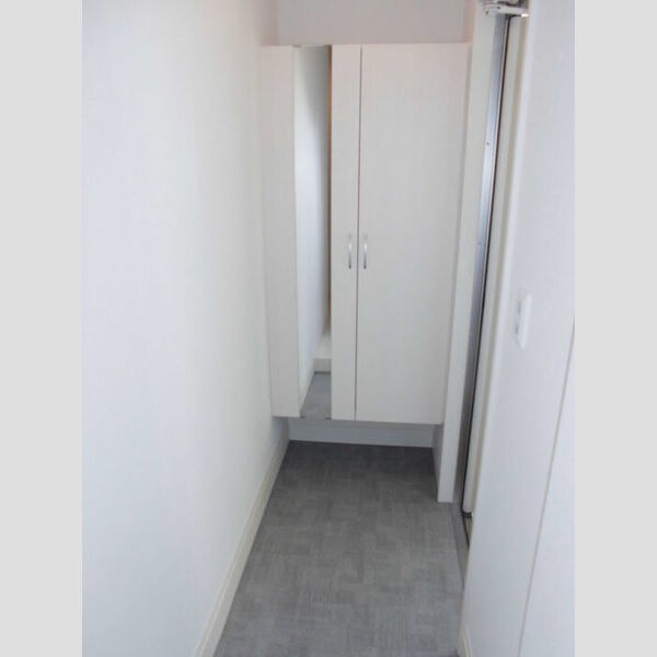 玄関 (シューズボックス)