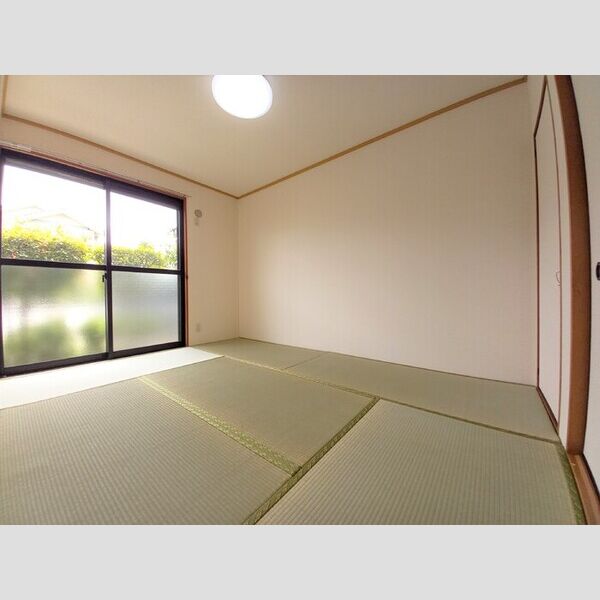 その他 (和室6帖)