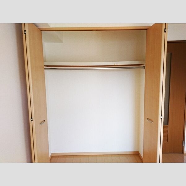 収納 (クローゼット)