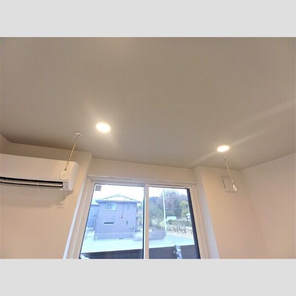 その他 (室内物干し金物)