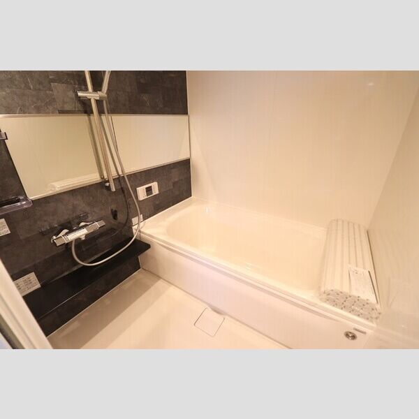 バス (追い焚き機能バス)