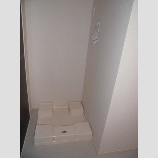 その他 (洗濯機置き場)