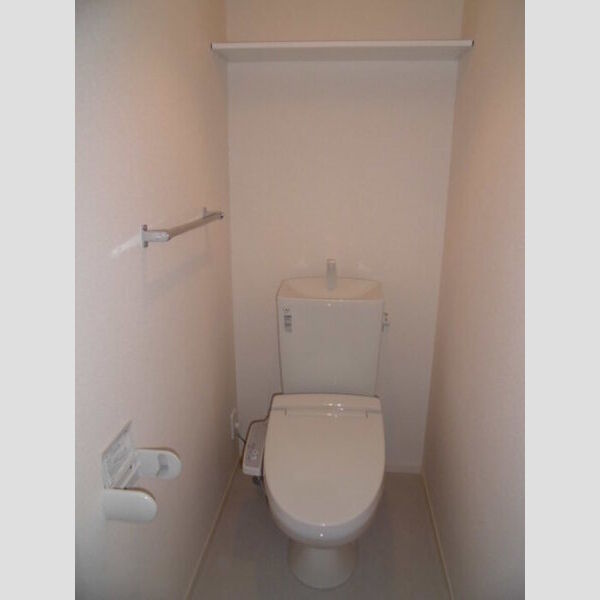 トイレ (温水洗浄便座トイレ)