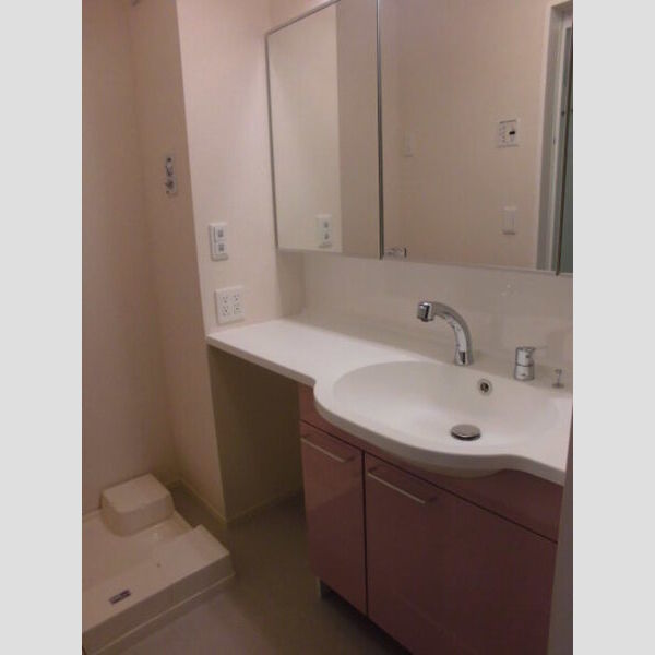 洗面所 (ワイド洗髪洗面化粧台)