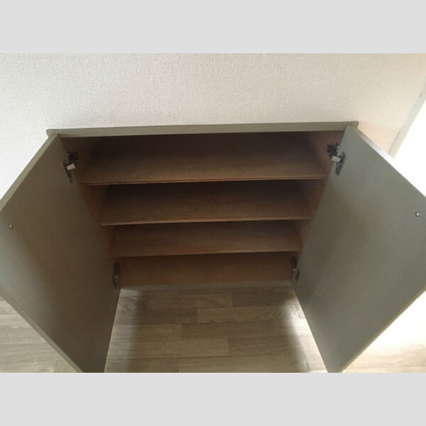 玄関 (シューズボックス)