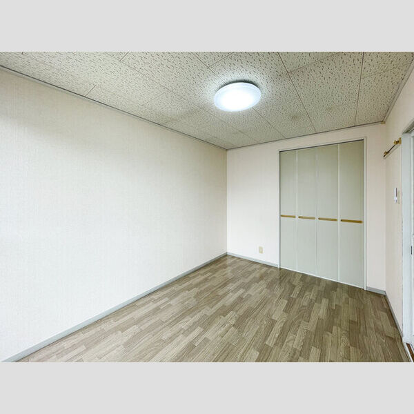 その他 (洋室6帖)