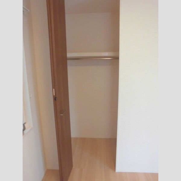 居室・リビング (収納)