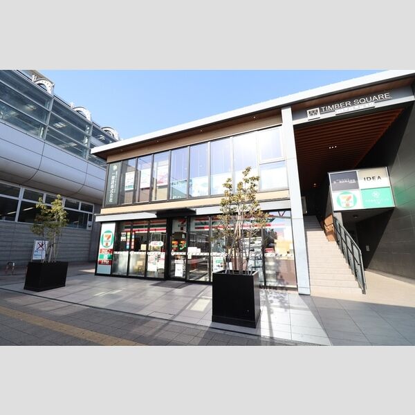 現地周辺 (セブンイレブン八潮駅南口店(91m))