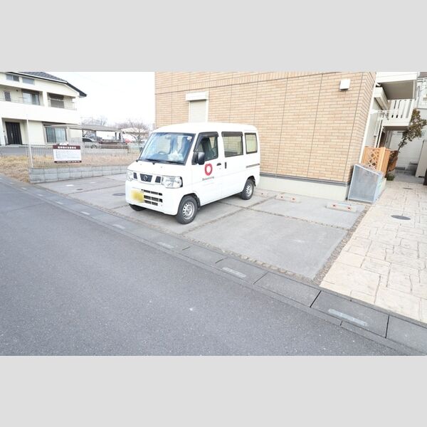 駐車場 (駐車場)