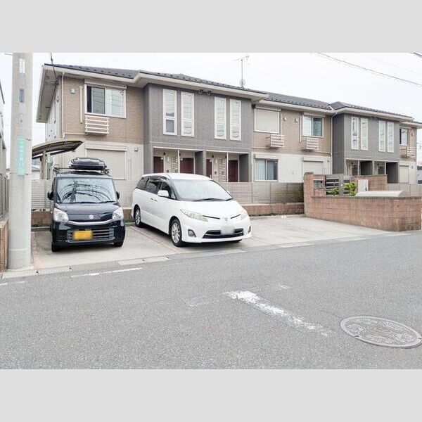駐車場 (駐車場)