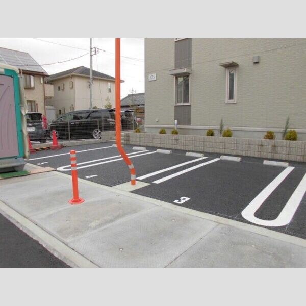 駐車場 (駐車場)