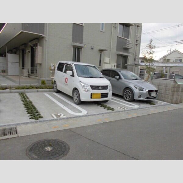 駐車場 (駐車場)