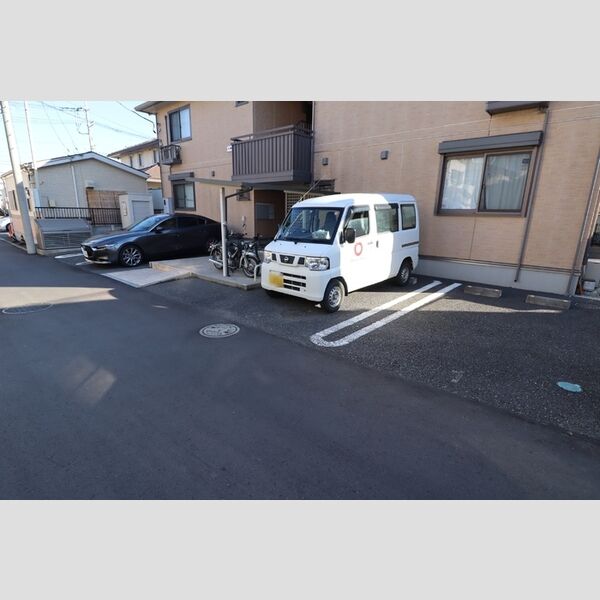 駐車場 (駐車場)