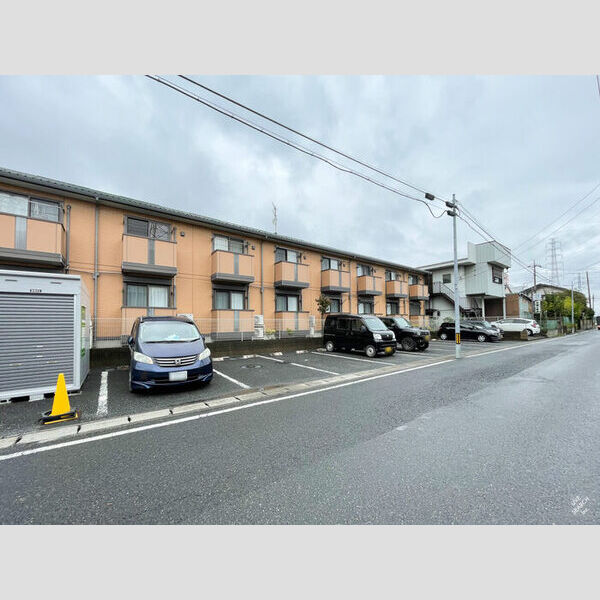 駐車場 (駐車場)