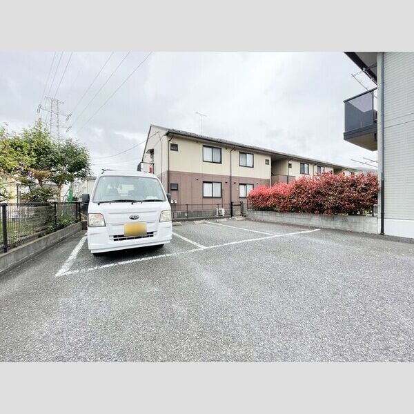 駐車場 (駐車場)