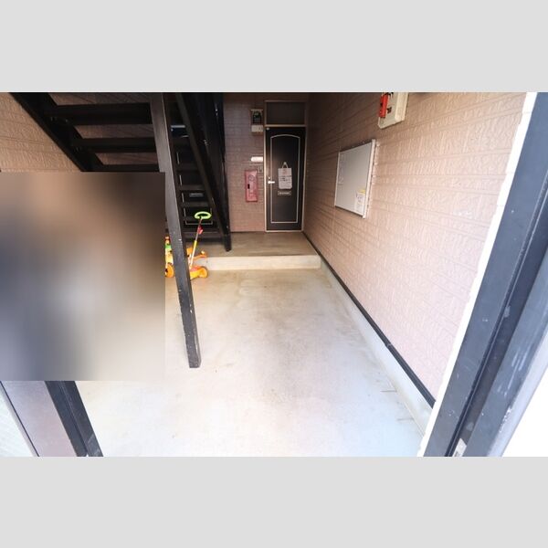 現地周辺 (ロビー)