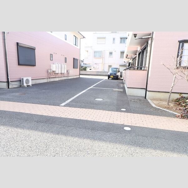 駐車場 (駐車場②)