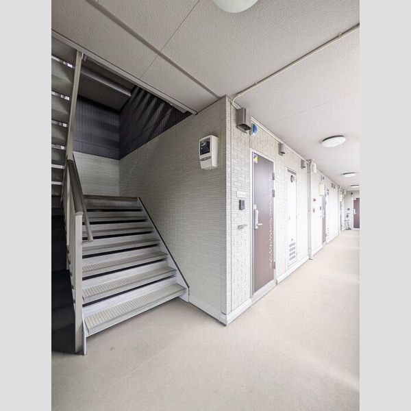 現地周辺 (ロビー)