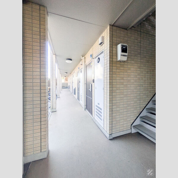現地周辺 (ロビー)