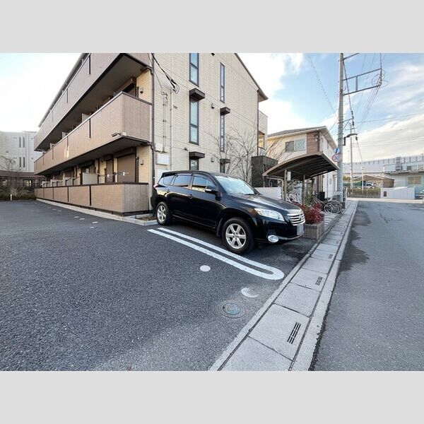 駐車場 (駐車場)