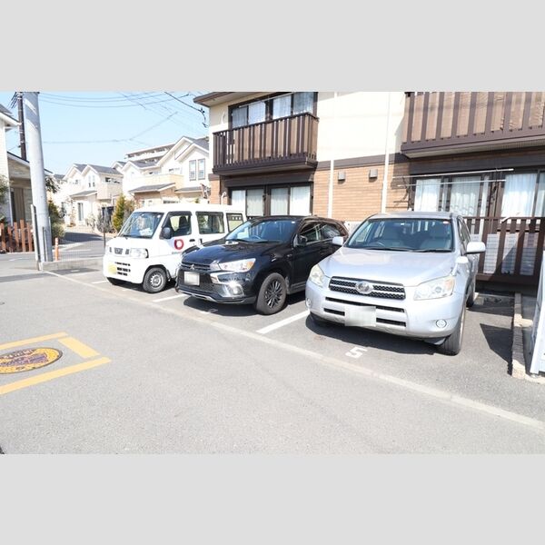 駐車場 (駐車場)