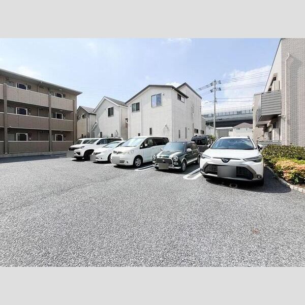 駐車場 (駐車場)