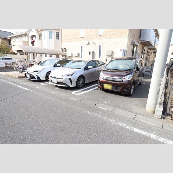 駐車場 (駐車場②)