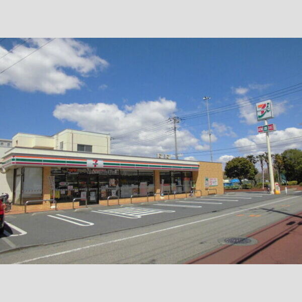 現地周辺 (セブンイレブン　三郷早稲田4丁目店(206m))