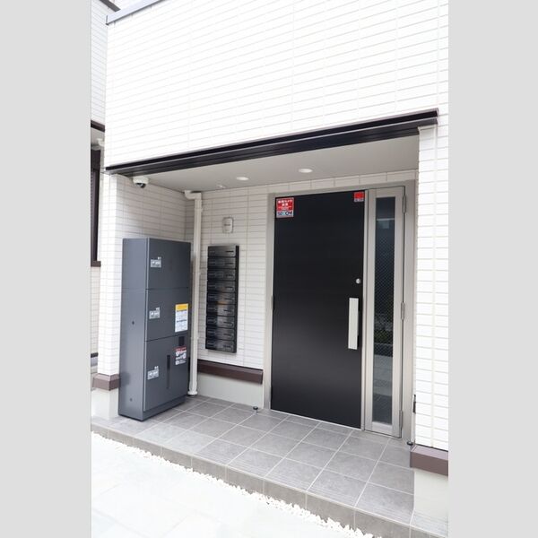 エントランス (エントラス)