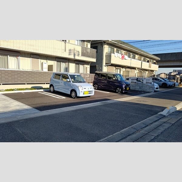 駐車場 (駐車場)