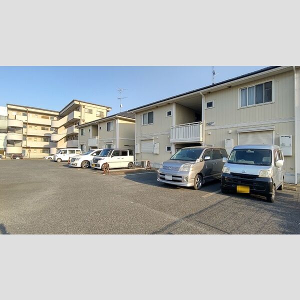駐車場 (駐車場)