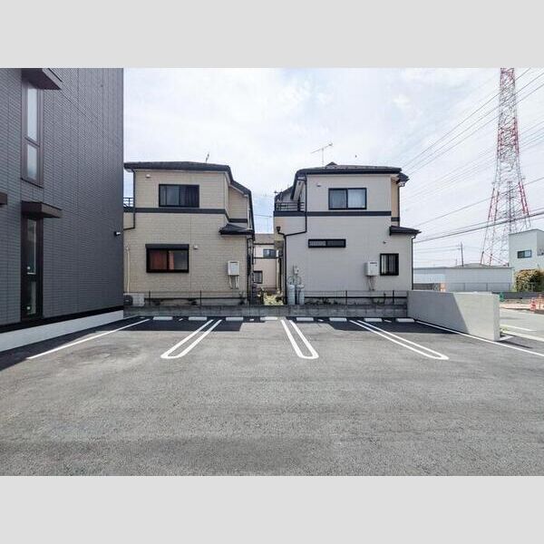 駐車場 (駐車場)