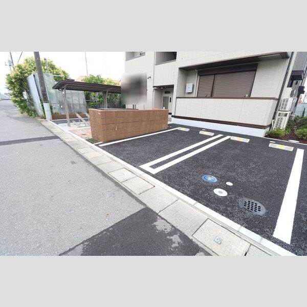 駐車場 (駐車場)