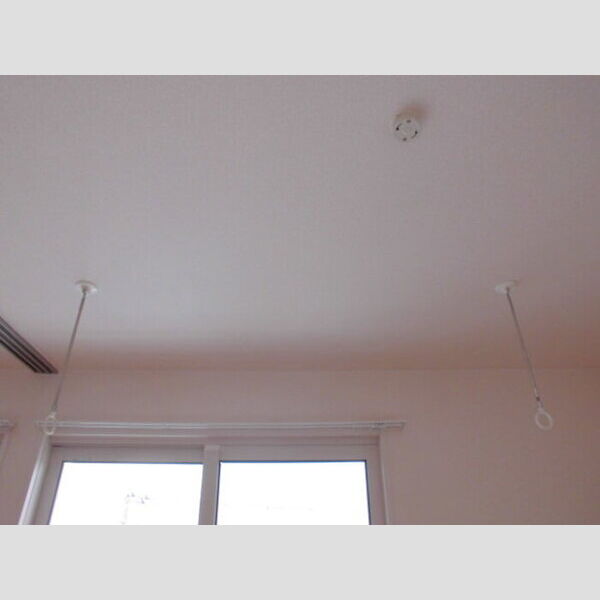 その他設備 (室内物干)