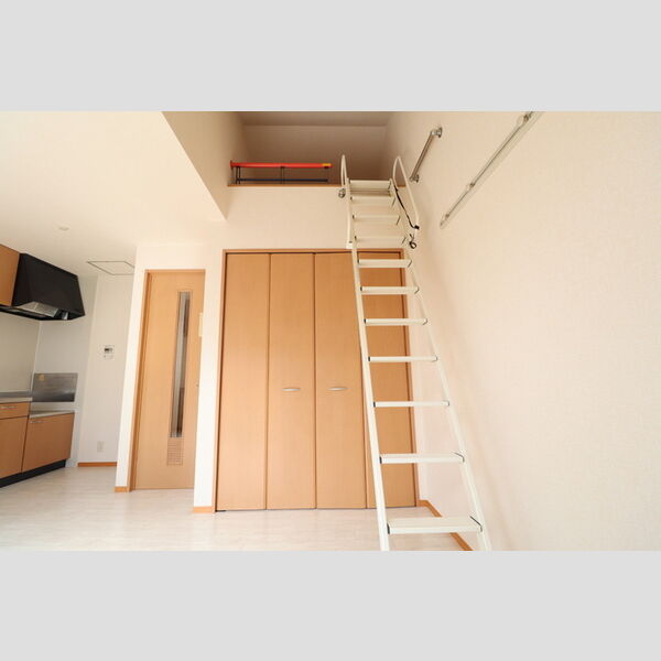 その他 (ロフト(階段))