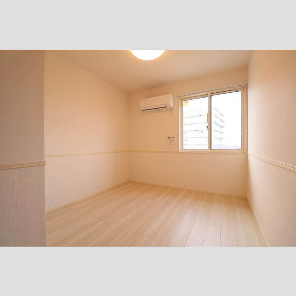 その他 (洋室(5.7帖))