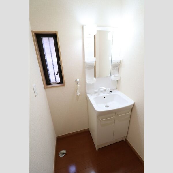 洗面所 (室内洗濯機置き場☆洗髪洗面化粧台)