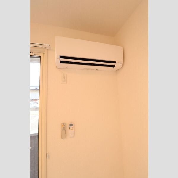 その他設備 (エアコン)