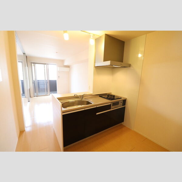 キッチン (対面システムキッチン)