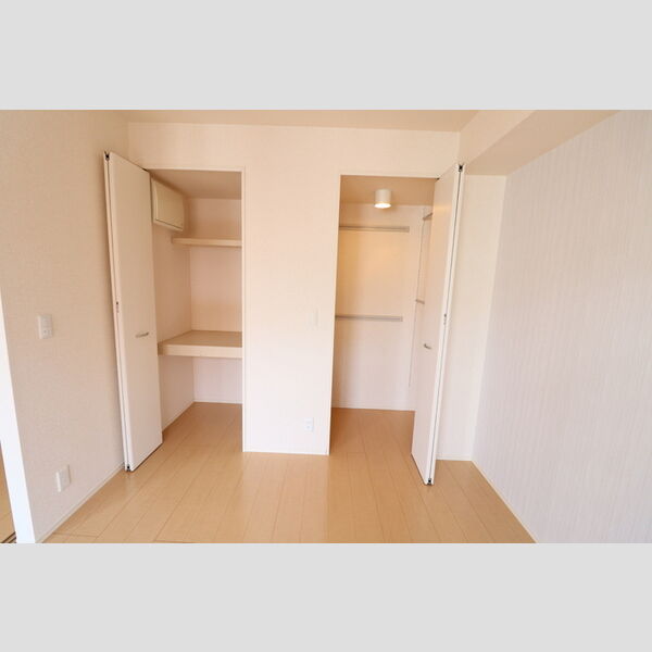 収納 (物入★ワンステップクローゼット)