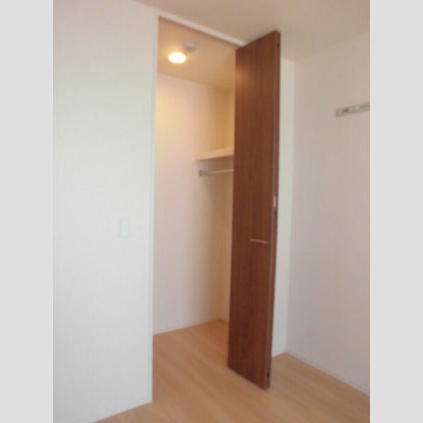 収納 (クローゼット)