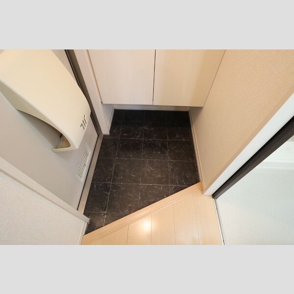 玄関 (玄関)