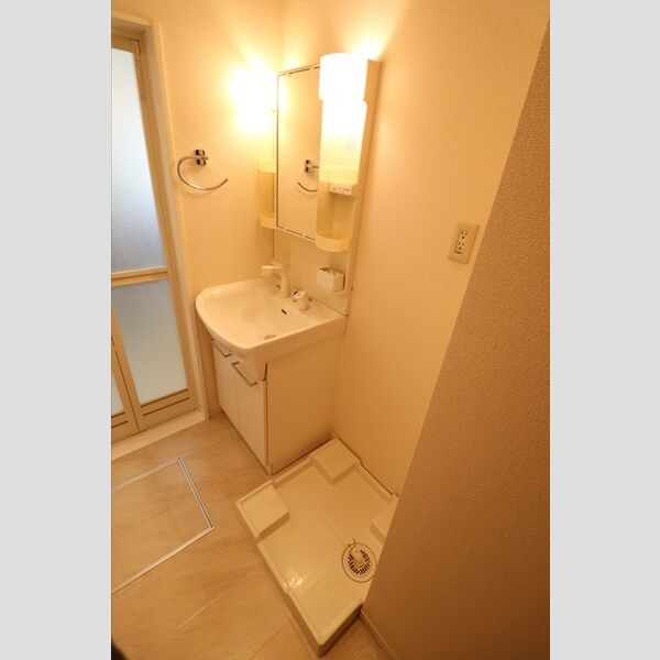 洗面所 (洗髪洗面化粧台)