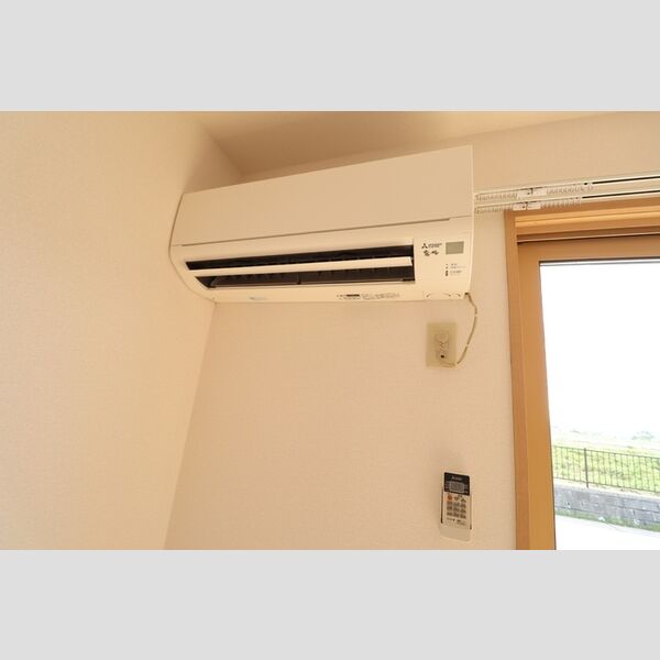 その他設備 (エアコン)