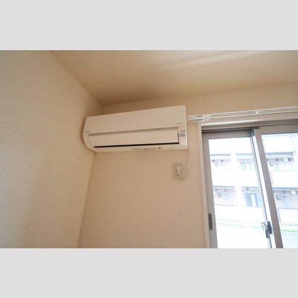 その他設備 (エアコン)