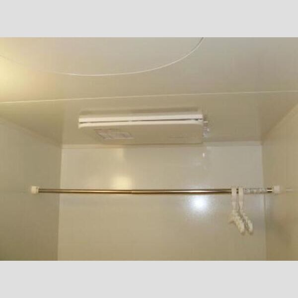 バス (浴室換気乾燥機)