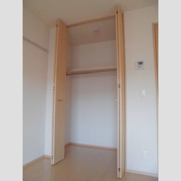 収納 (クローゼット)