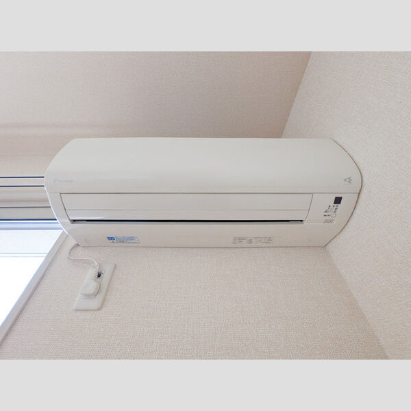 その他設備 (エアコン)