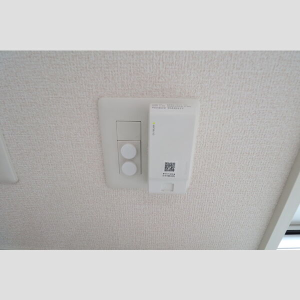 その他 (WIFI)