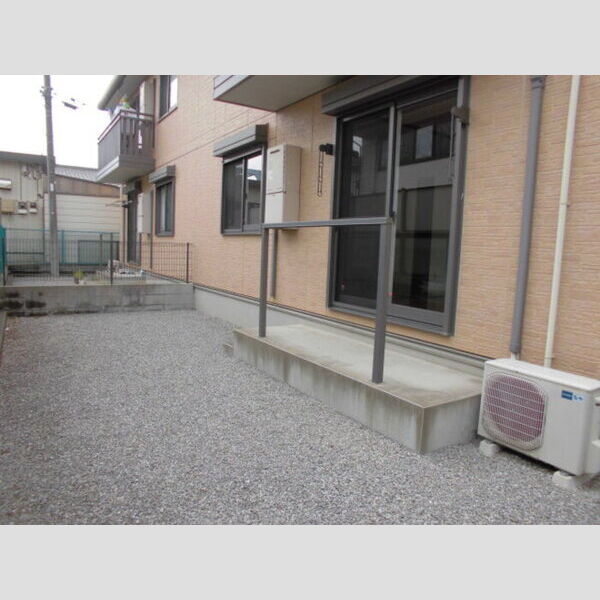 その他 (専用庭)